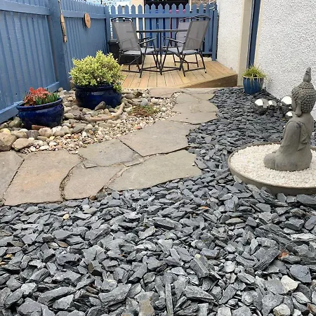 Zen Cottage Seatown Cullen Exterior photo