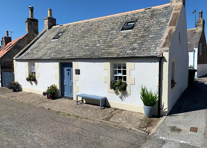 Zen Cottage Seatown Cullen