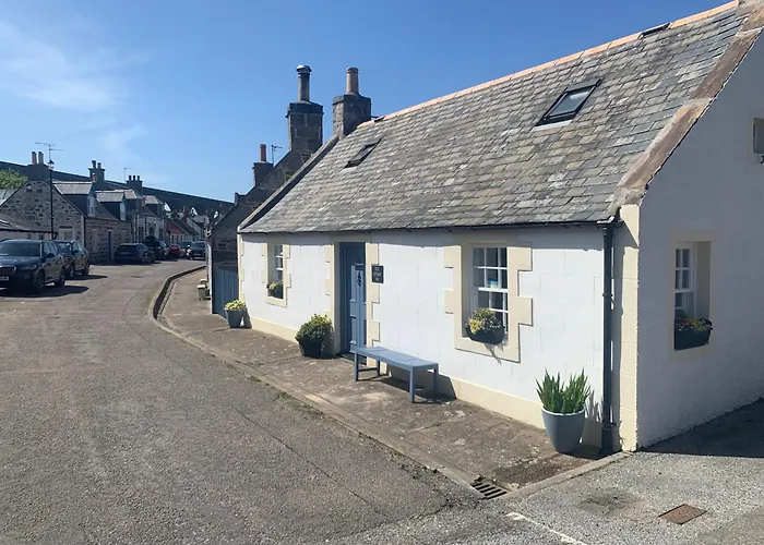 Zen Cottage Seatown Cullen